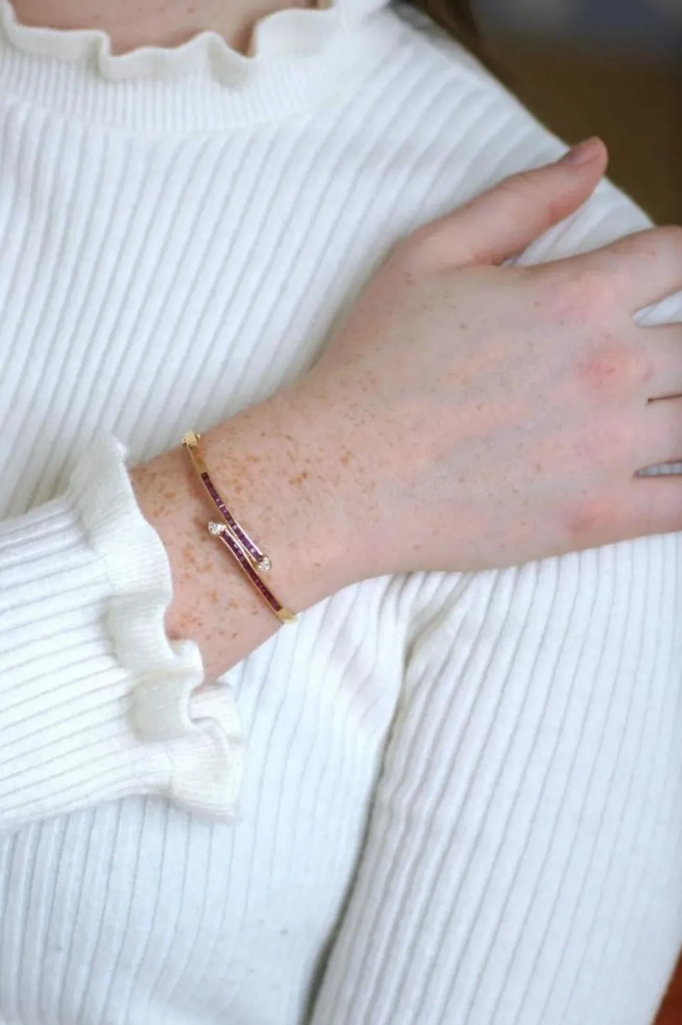 Bracelet Jonc coeur croisé rubis