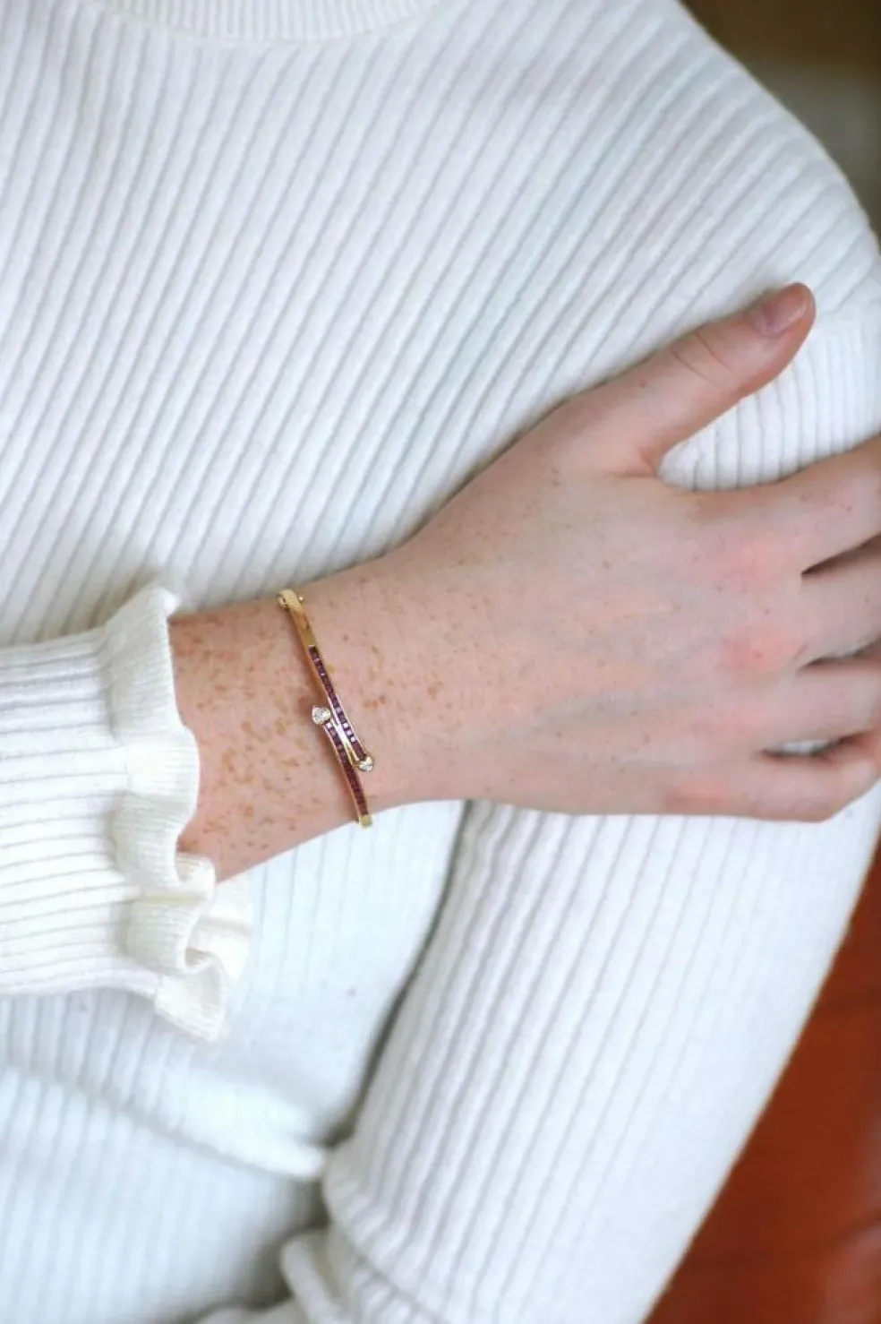 Bracelet Jonc coeur croisé rubis