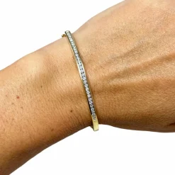 Bracelet jonc diamants sertis rail