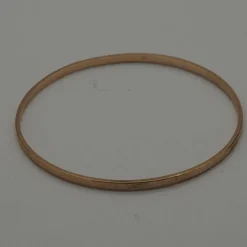 Bracelet jonc étoile en or jaune