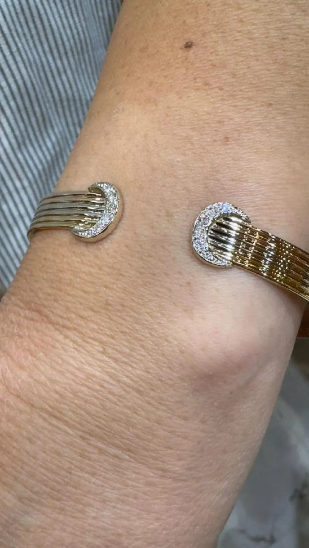 Bracelet jonc vintage 3 ors et diamants