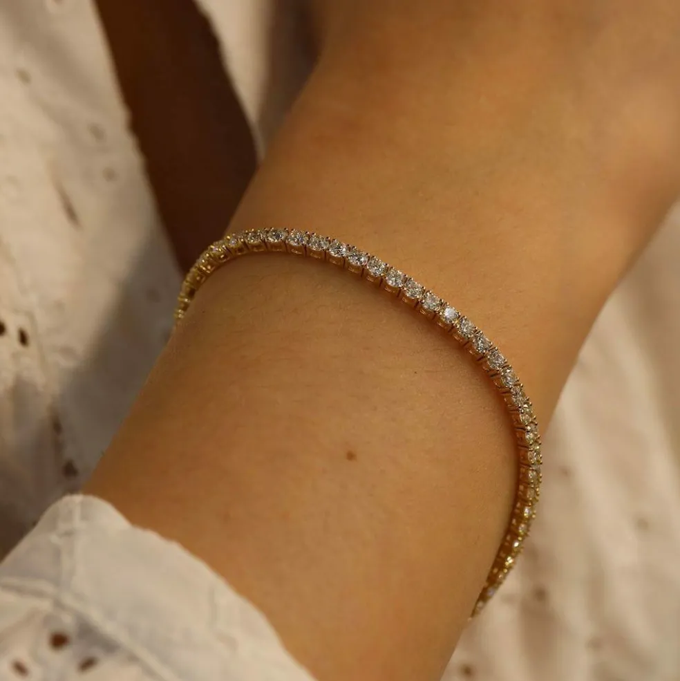Bracelet ligne en or jaune avec diamants