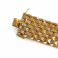 Bracelet manchette souple à maille fleurie