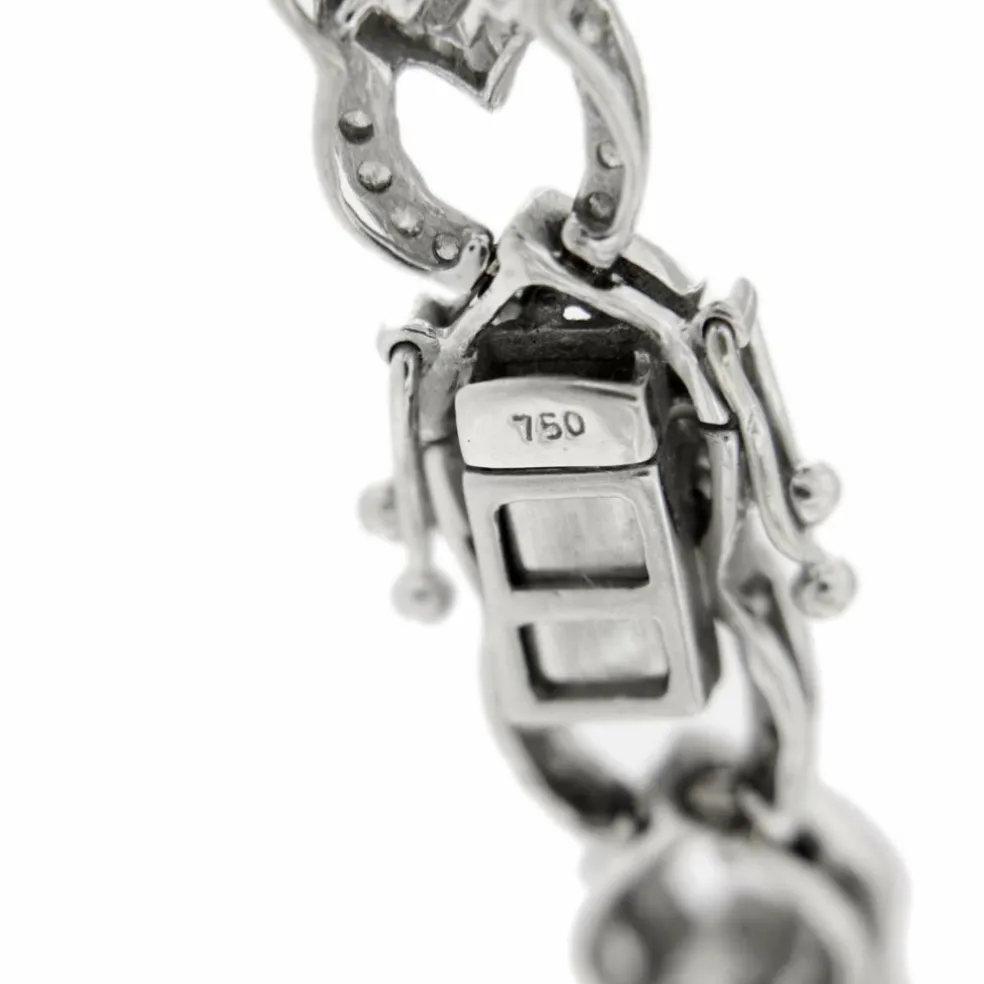 Bracelet motifs navette diamants