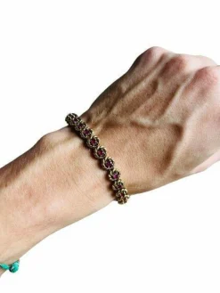 Bracelet or avec rubis