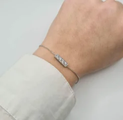 Bracelet or blanc 18 carats serti de diamants