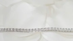 Bracelet or blanc et diamants