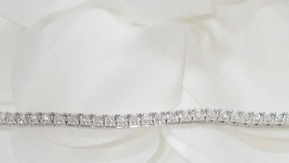 Bracelet or blanc et diamants