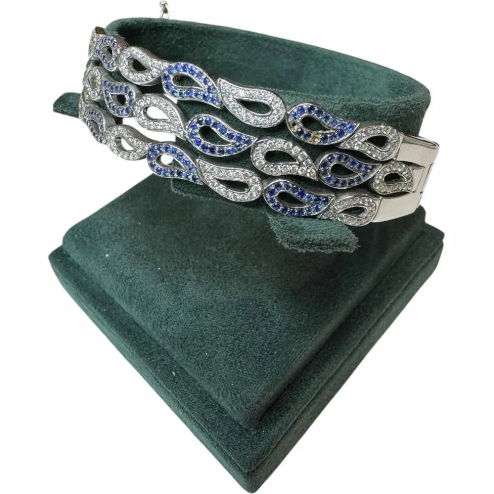 Bracelet or blanc saphirs diamants