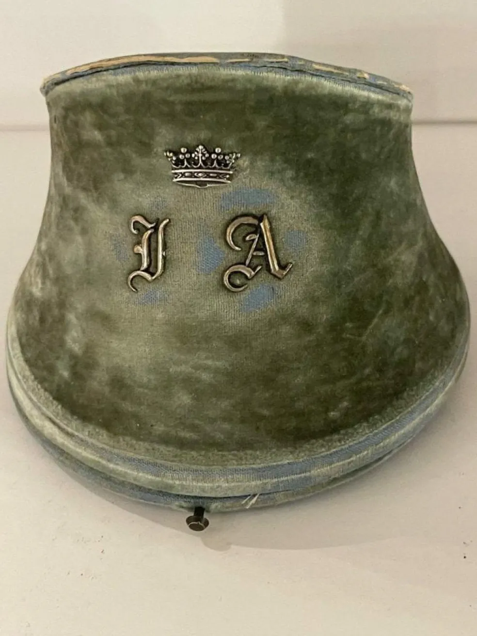 Bracelet Or Et Vermeil à Décor d'Une Couronne