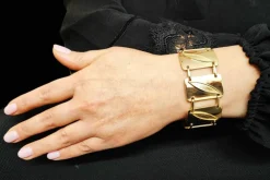 Bracelet or jaune Années 70