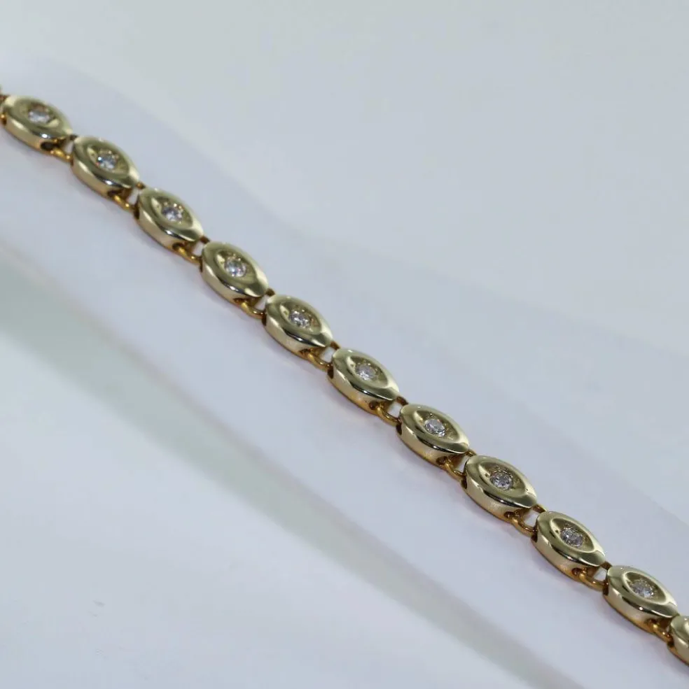 Bracelet or jaune et diamants