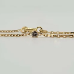 Bracelet or jaune serti d'un diamant