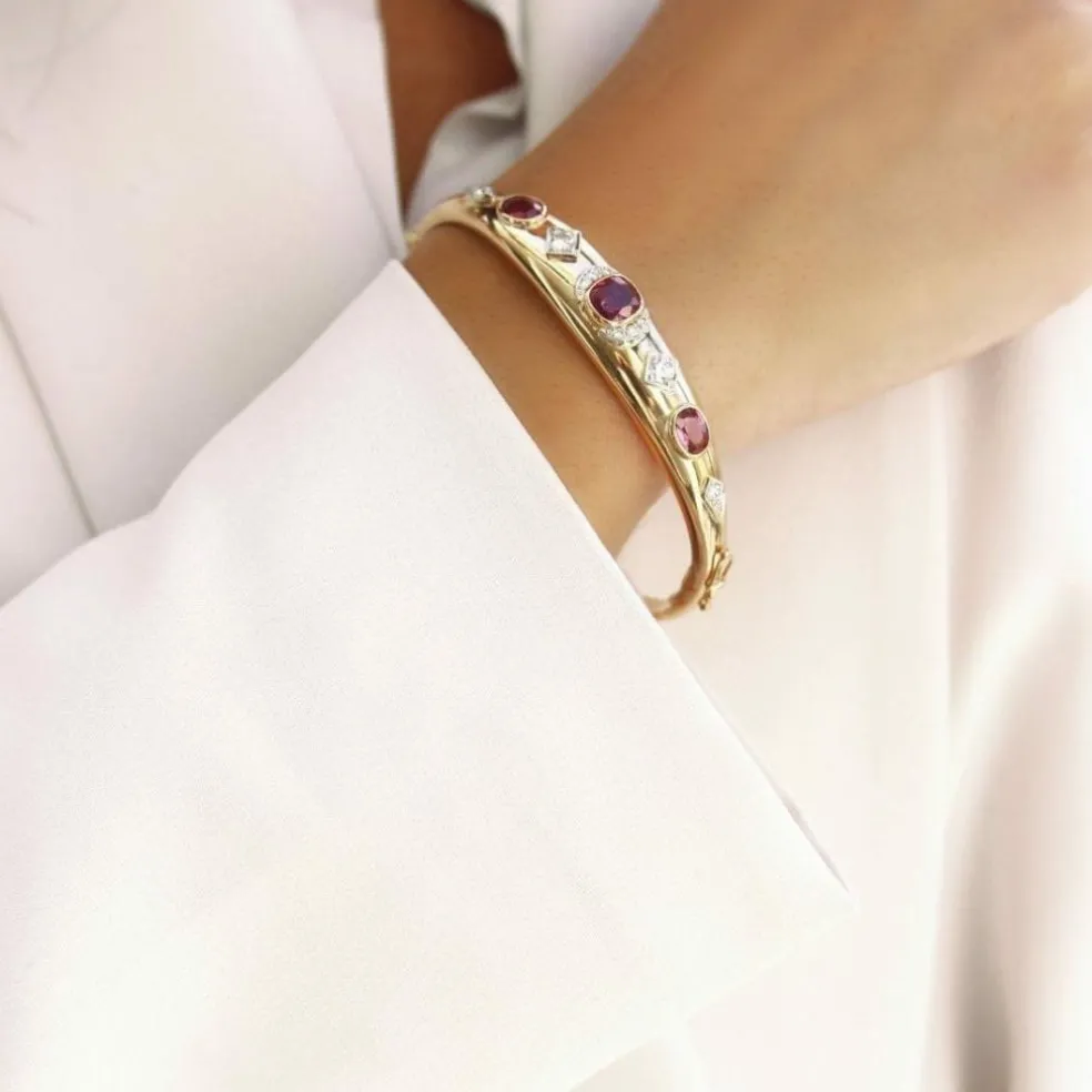Bracelet or rose rubis diamants