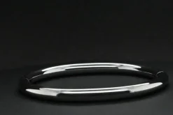 Bracelet perlé en or blanc