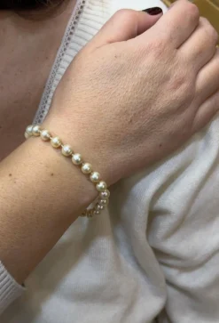 Bracelet perles de cultures blanches fermoir or