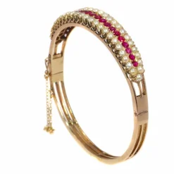 Bracelet, perles naturelles et rubis