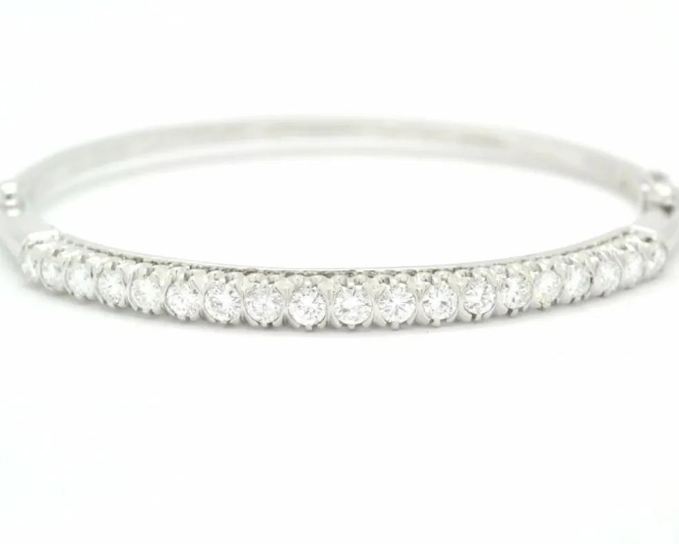 Bracelet rigide avec diamants
