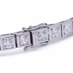 Bracelet RIVIERE en or blanc et diamants