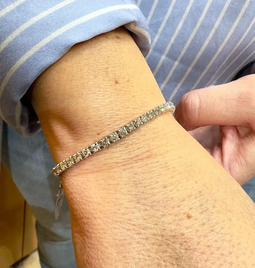 Bracelet rivière en diamant or blanc 18 carats, longueur 21,5 cm