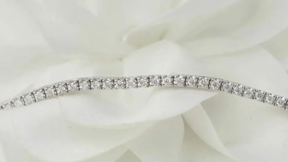 Bracelet rivière en or blanc et diamants 1ct