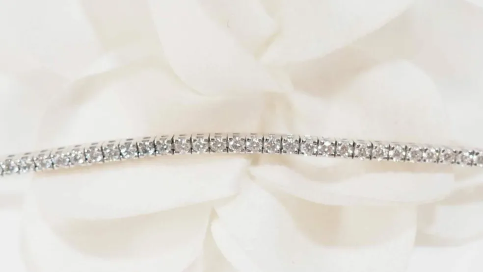 Bracelet rivière en or blanc et diamants