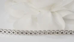 Bracelet rivière en or blanc et diamants sertis clos