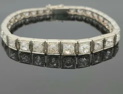 Bracelet rivière fin XIXème orné de diamants