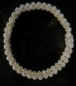 Bracelet rivière or blanc double orné de 80 brillants de 0,03 carat chacun