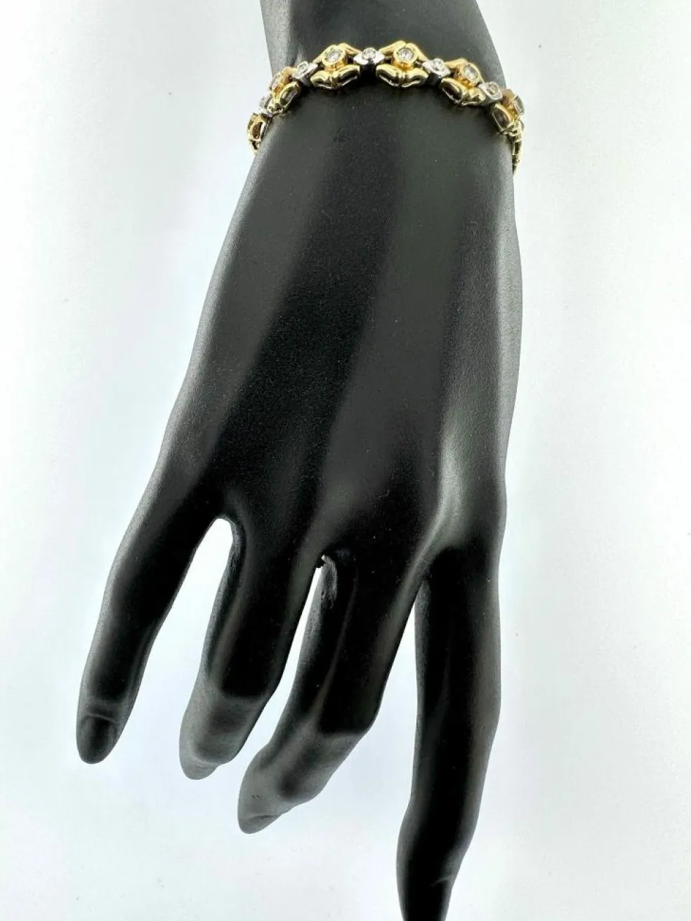Bracelet rétro deux ors avec diamants certifié HRD