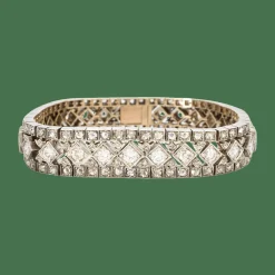 Bracelet ruban en or blanc pavé de diamants