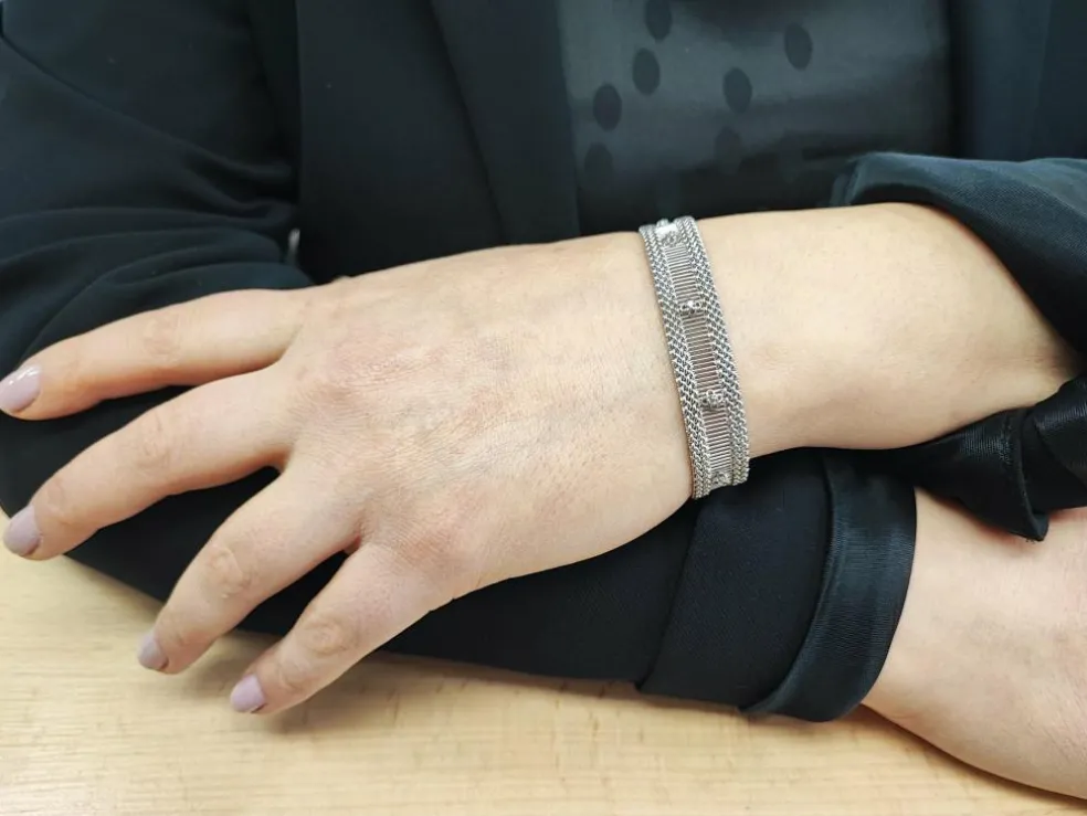 Bracelet ruban or blanc et diamants 1950-1960