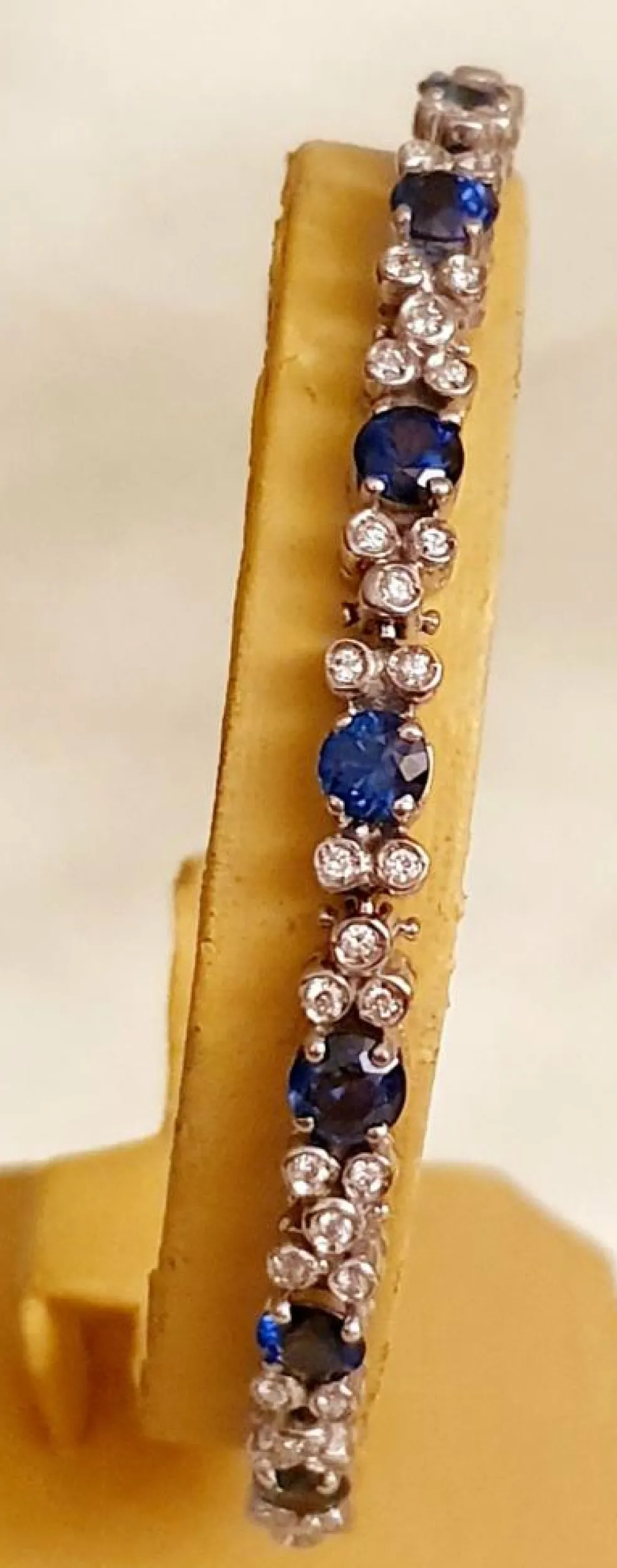 BRACELET SAPHIRS DIAMANTS