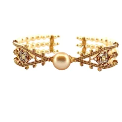 Bracelet signé Alessio Boschi , or , perles et diamants jaunes