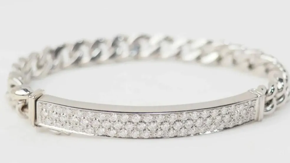 Bracelet souple en or blanc pavé de diamants