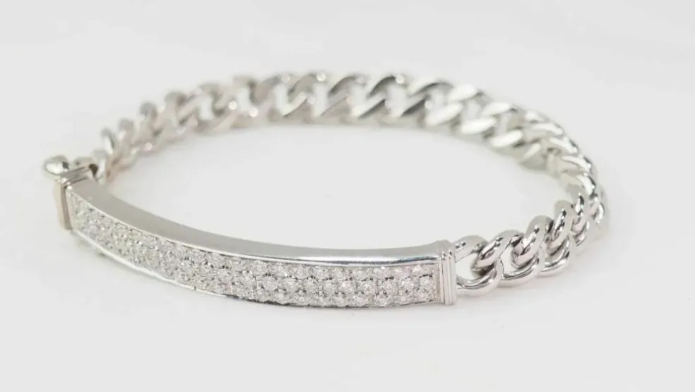 Bracelet souple en or blanc pavé de diamants
