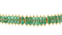 Bracelet souple en or jaune et émeraudes