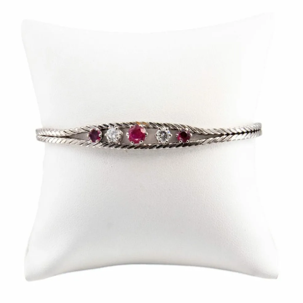 Bracelet souple rubis et diamants