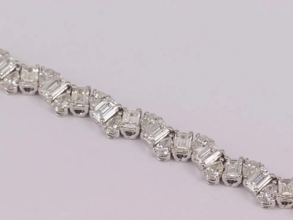 Bracelet Tennis Diamants taille émeraude et poire