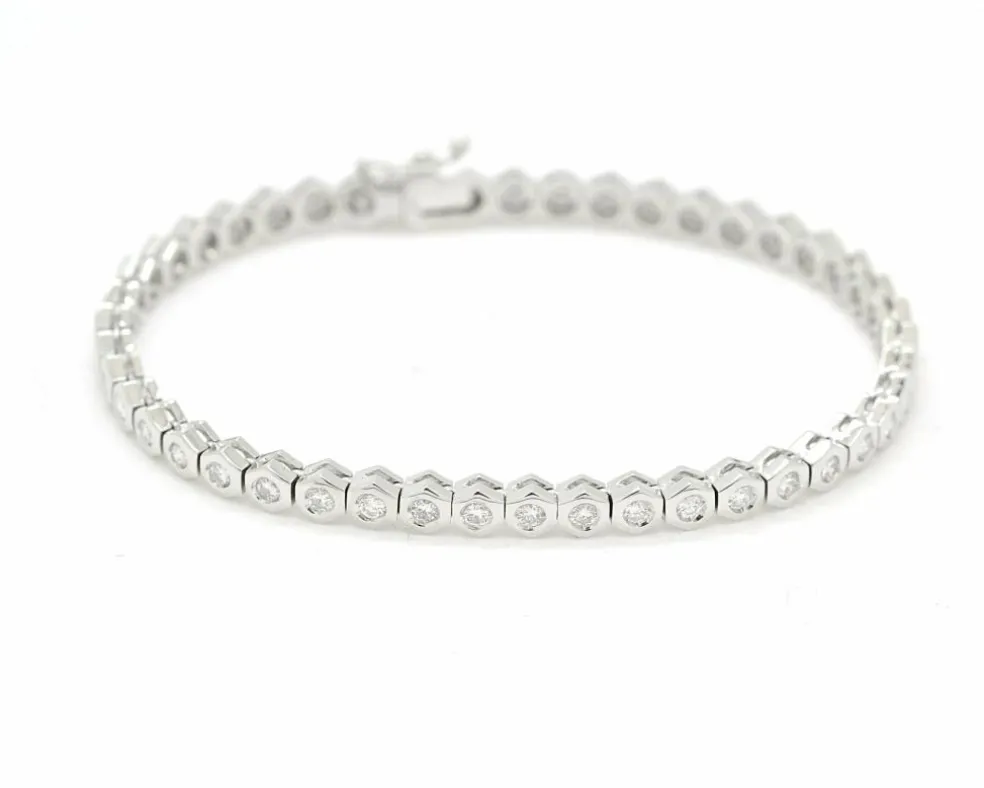 Bracelet tennis en or blanc 2,30 ct