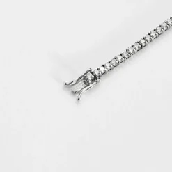 Bracelet tennis en or blanc et diamants