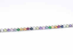 Bracelet tennis en or blanc avec pierres précieuses multicolores