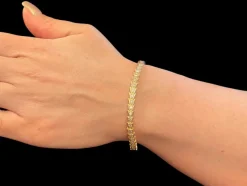 Bracelet tennis en or jaune certifié HRD avec diamants naturel