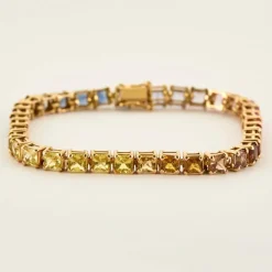 Bracelet Tennis en or jaune et saphirs
