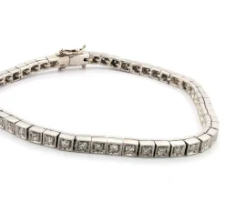 Bracelet tennis en platine avec diamants