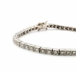 Bracelet tennis en platine avec diamants