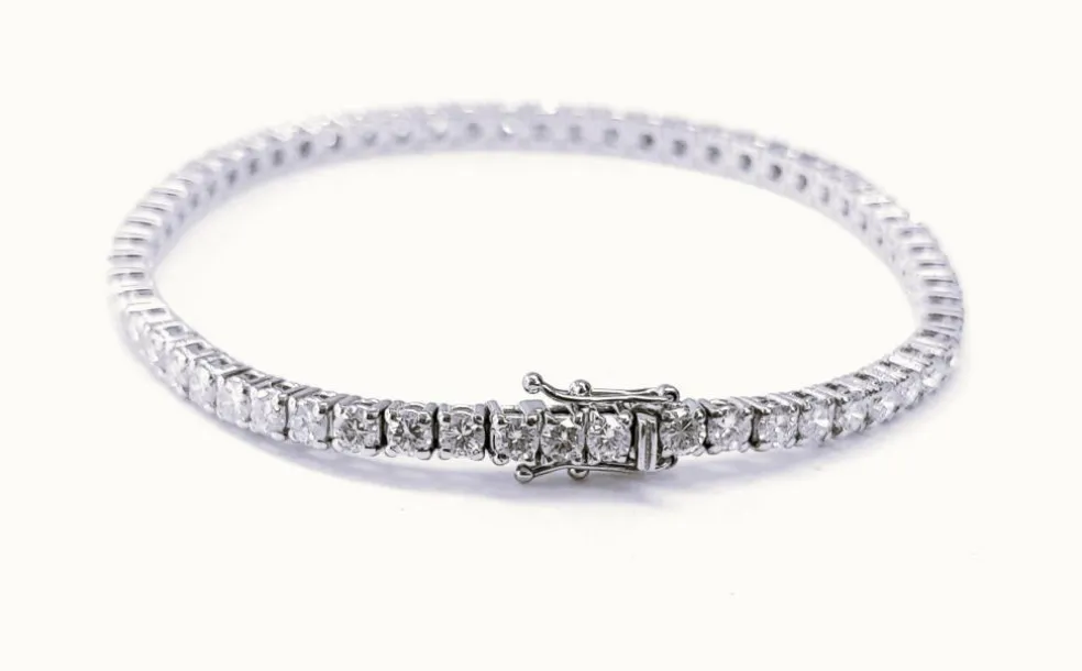Bracelet tennis rivière 60 Diamants