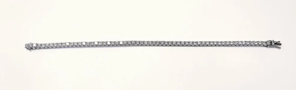 Bracelet tennis rivière 60 Diamants