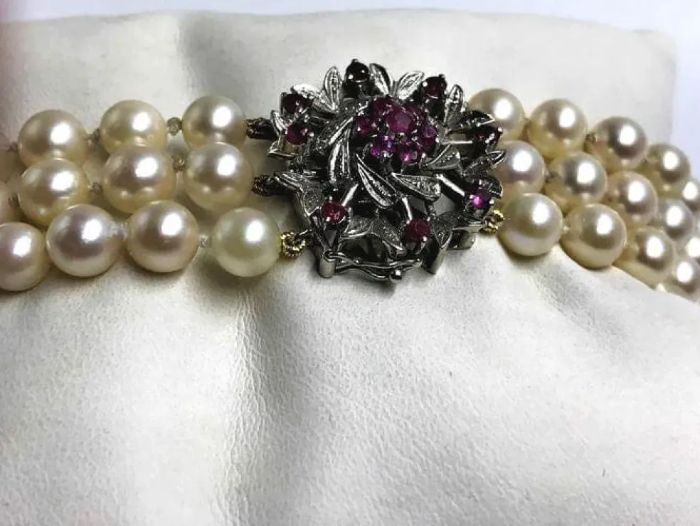 Bracelet trois rangs de Perles Rubis