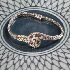 Bracelet vintage or blanc rubis diamants